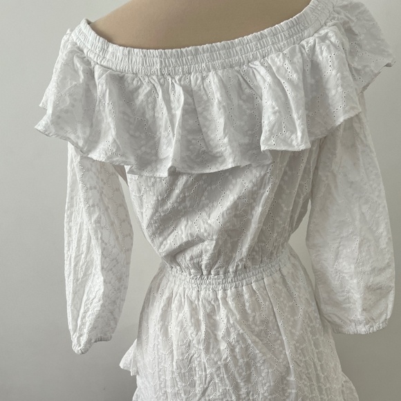 NEW MICHAEL KORS white Off The Shoulder Eyelet Dress size S - Picture 3 of 6